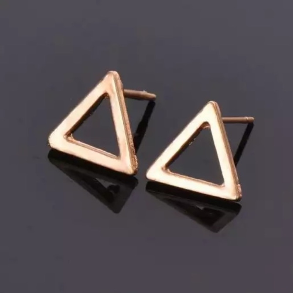 💙💎💲FIRM🛍➕BUNDLE➕🛍4 DISCOUNT!💛TRIANGLES!💎💙 - Picture 2 of 3